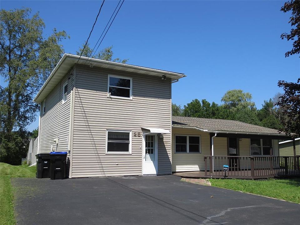 1st image of 28 Broughton Dr