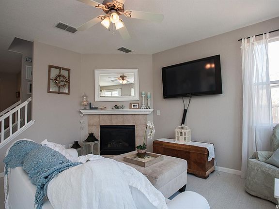 4th image of 417 Broadleigh Ct