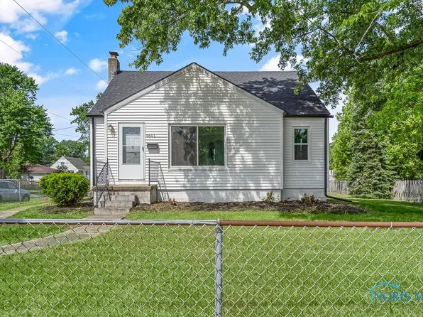 5601 Douglas Rd, Toledo, OH 43613
