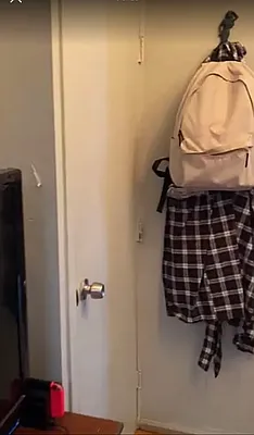 Rented by Standard Living Realty Inc | media 34