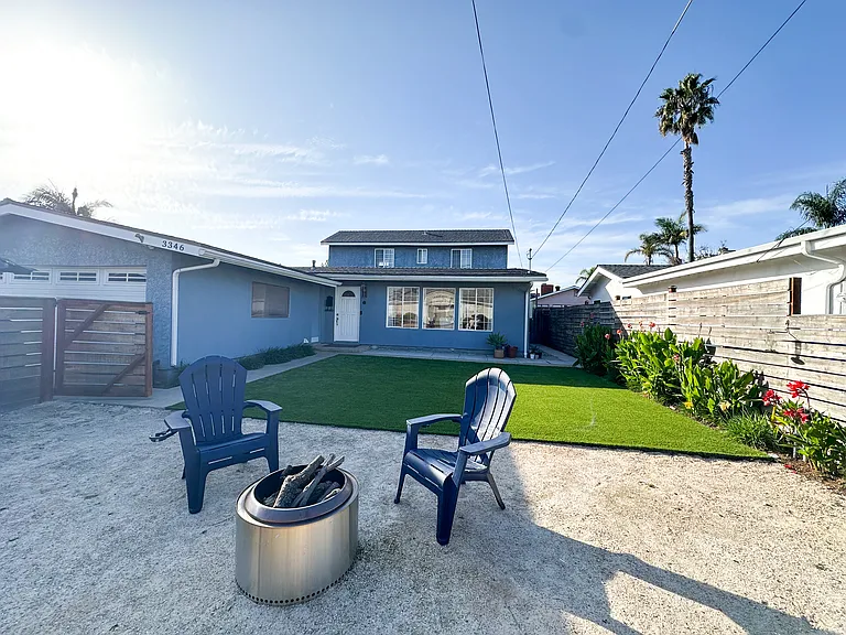 3346 Mount Acadia Blvd — Photo 1