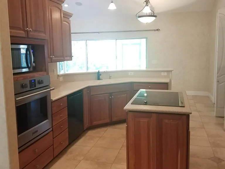 1866 Sunrise Dr — Photo 36