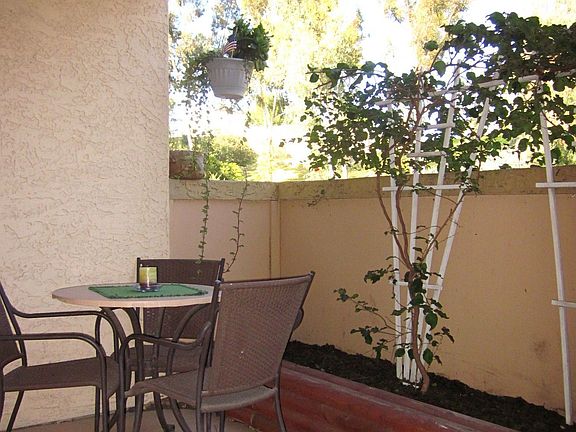 5th image of 12055 Alta Carmel Ct Unit 179