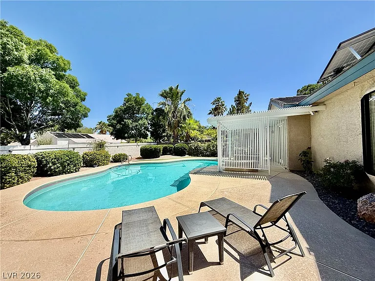 4738 Antelope Wells Dr — Photo 33