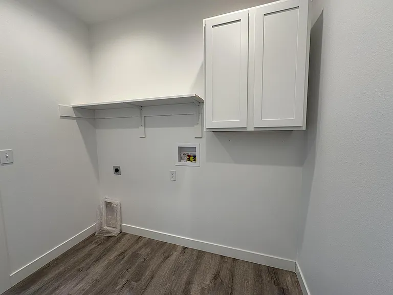 Laundry Room - Lower Level
