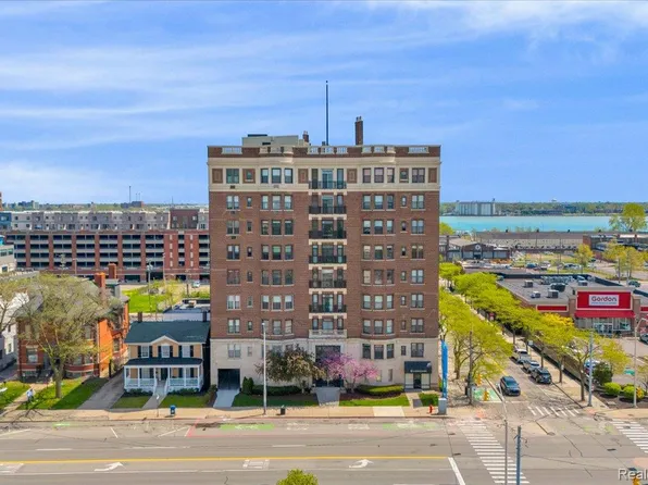 2900 E Jefferson Ave, Detroit, MI