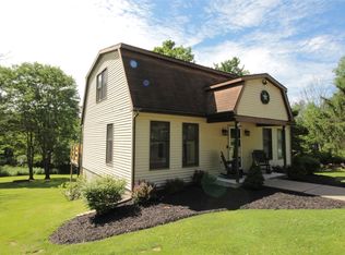 530 Fredericks Rd, Johnson City, NY 13790