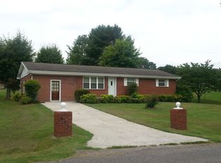 530 Crawley Dr, Newport, TN 37821