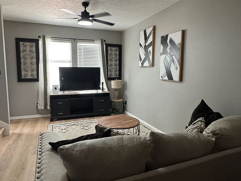 5919 Allison Rd #B — Photo 5
