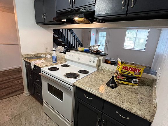 4th image of 2293 Sandpiper St