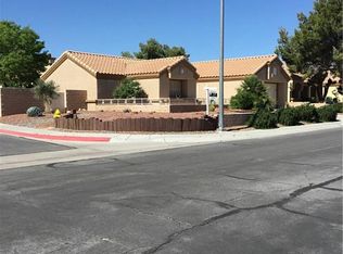 8701 Villa Ridge Dr, Las Vegas, NV 89134