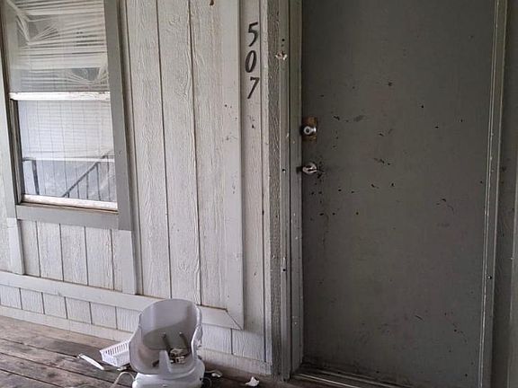 2nd image of 4210 Greenwood Ln #416