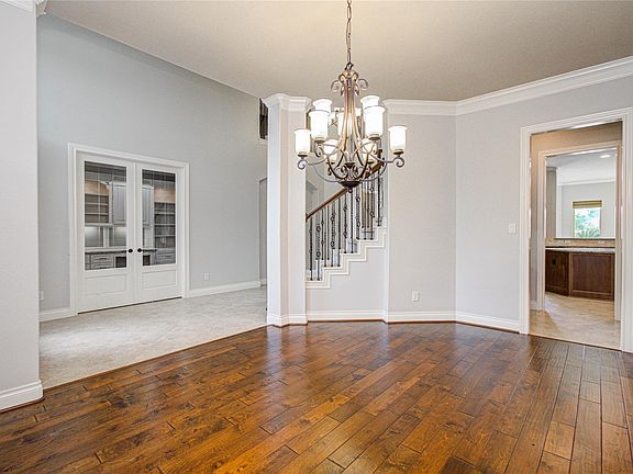 5th image of 62 Fort Arbor Ln