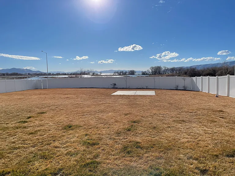 1431 N 3500 W — Photo 13