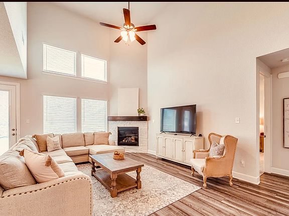 5th image of 9617 Oxbow Ln