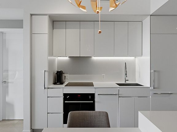 5th image of 1288 Des Brises Pl #3013