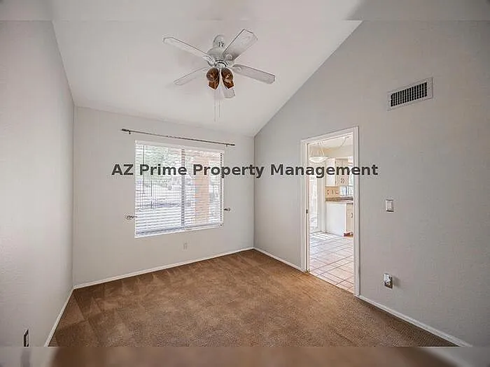 1650 N Ventura Ln — Photo 9