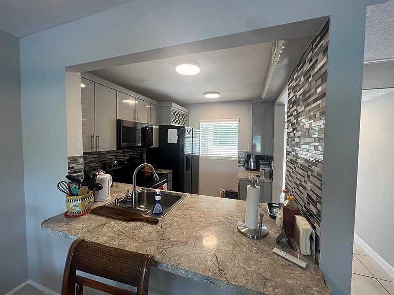 1st image of 9450 Poinciana Pl APT 210