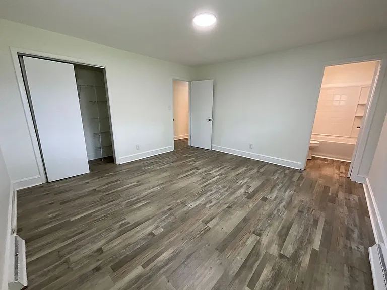 4026 Sedgewood Ln — Photo 18
