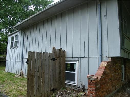 2nd image of 1216 S 51st St