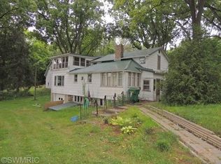 61060 N Main, Jones, MI 49061