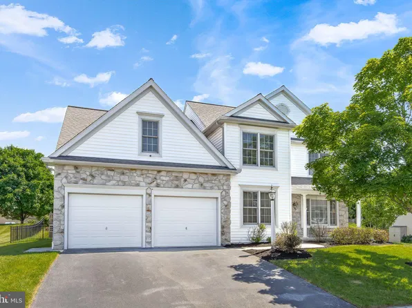 149 Blue Jay Way, Hummelstown, PA 17036