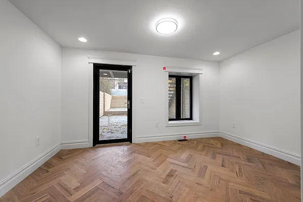 Rented by Nest Seekers International | media 2