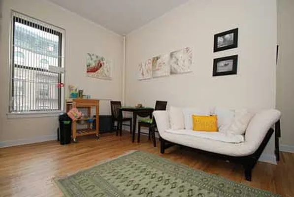 Rented by Buchbinder & Warren | media 10