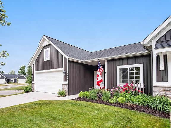 2nd image of 7472 Shagwood St SE #91