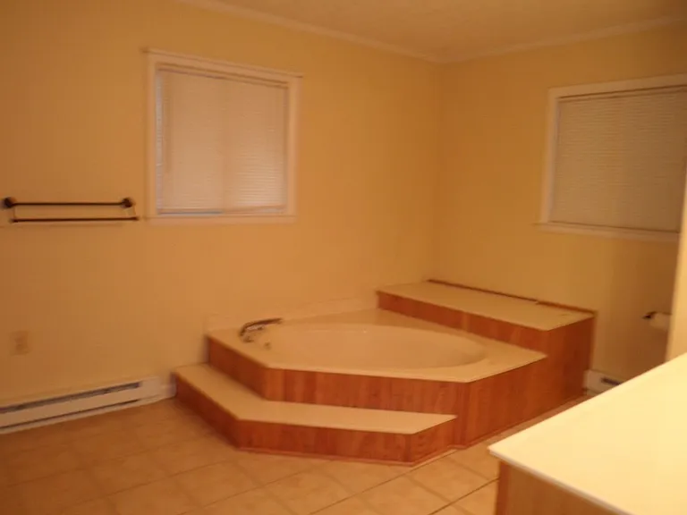 1068 Monteith Branch Rd — Photo 15