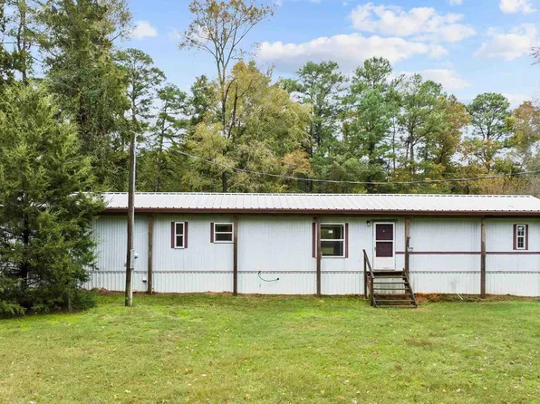 1139 Lakeside Dr, Jefferson, TX 75657