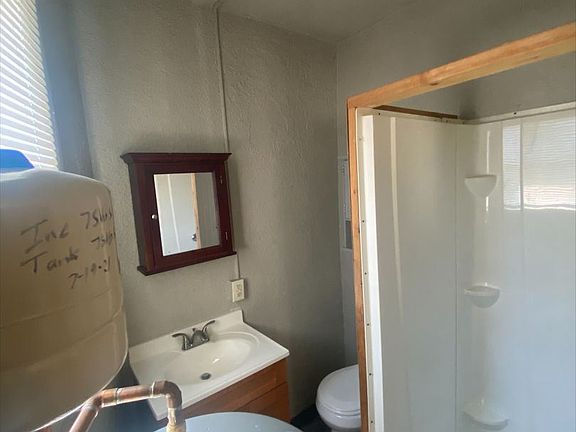 4th image of 9982 S Broadway #10663446