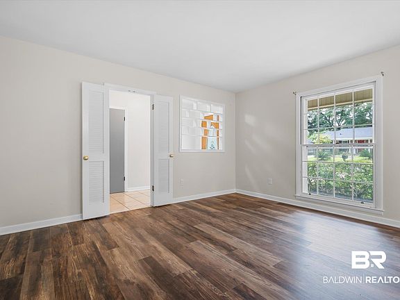 4th image of 3412 Sherringham Dr