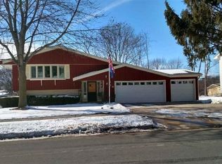 806 Merryturn Rd, Madison, WI 53714