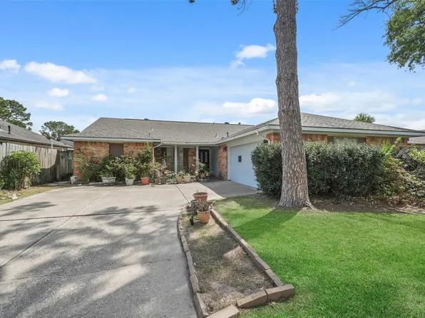 5523 Greenhill Forest Dr, Houston, TX 77088