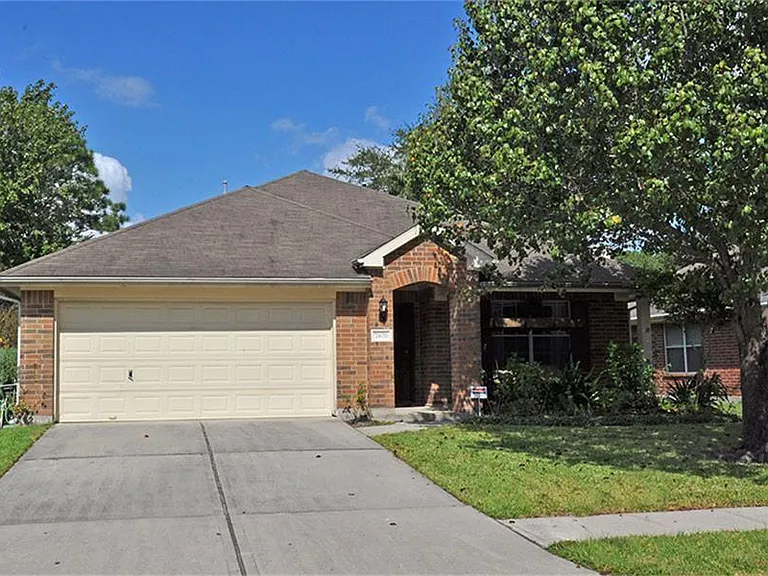 7406 Cheeca Lodge Ln — Photo 1