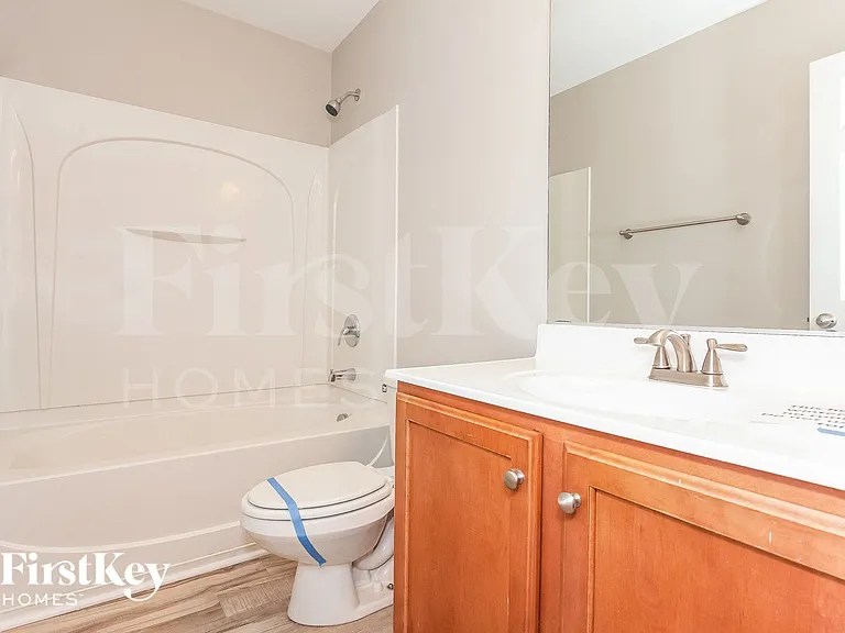 8524 Ridgeline Ln — Photo 14