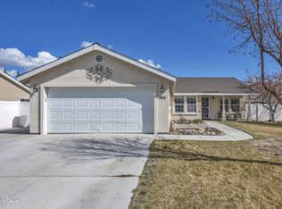 1453 Grey Bluffs Dr, Fernley, NV 89408