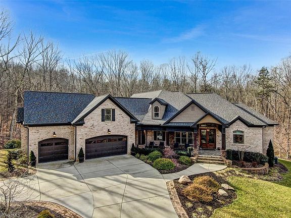 2nd image of 186 Crows Nest Dr