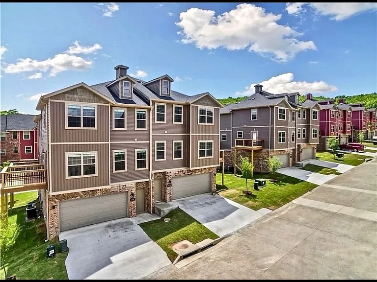 2770 W Cottonwillow Way #2770 — Photo 1