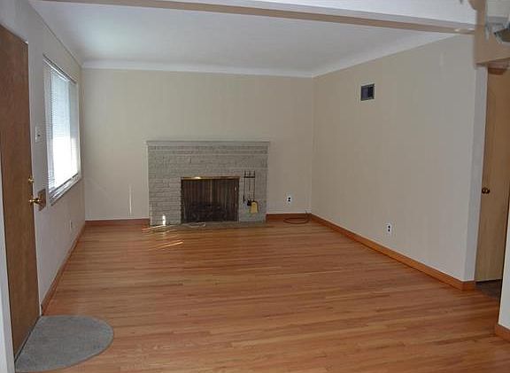 3rd image of 7145 Whaley Pl