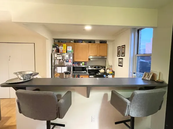 27-37 27th Street image 1 of 10