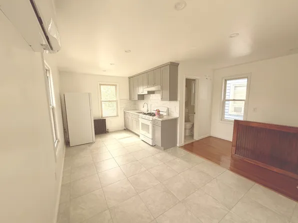 (undisclosed Address), South Ozone Park, NY 11420