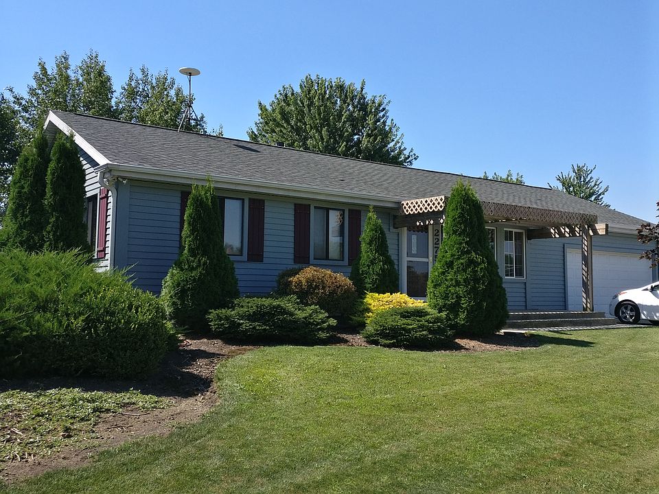1st image of 2275 Greenbay Dr