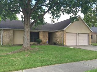 3419 Sandbrook Dr, Houston, TX 77066