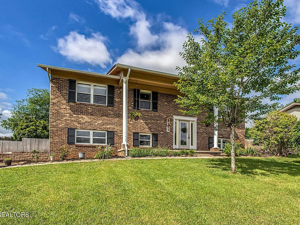 7753 Cranley Rd
