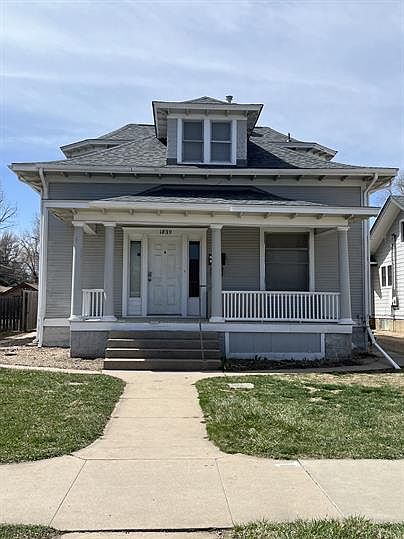 1st image of 1839 11th Ave