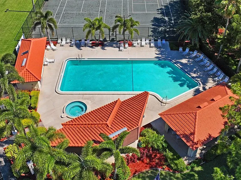 305 Hammock Pine Blvd #305 — Photo 30