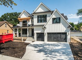 830 Wellner Rd, Naperville, IL 60540