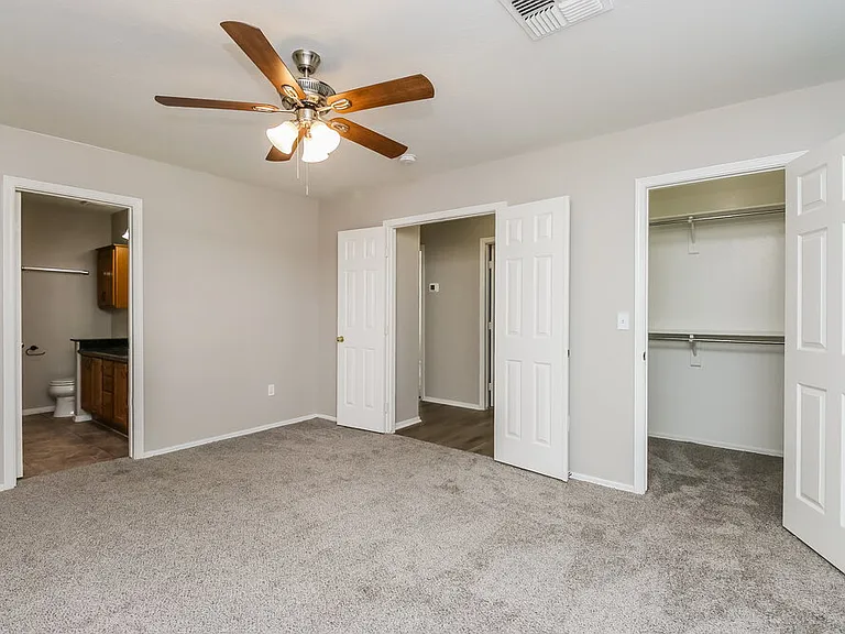 4514 E Scott Ave — Photo 10